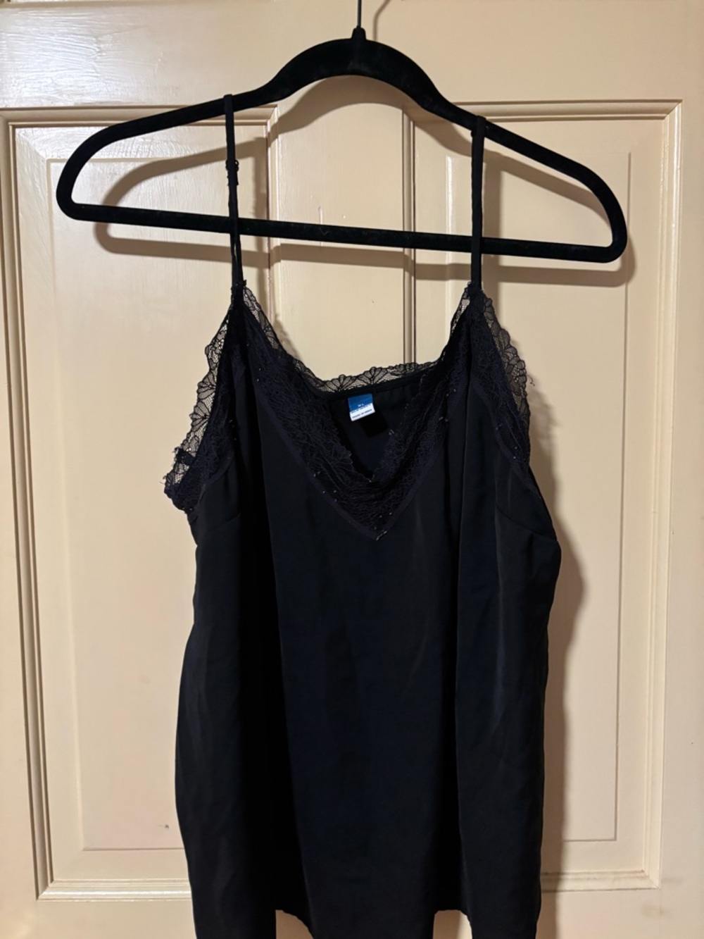 Old Navy Black Lace Trim V-Neck Camisole